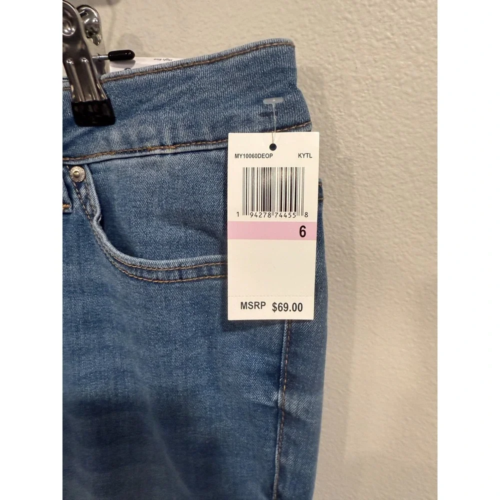 Seven7 The Soho Jeans Women's 6 Blue Denim Straight Stretch High-Rise Frayed Hem